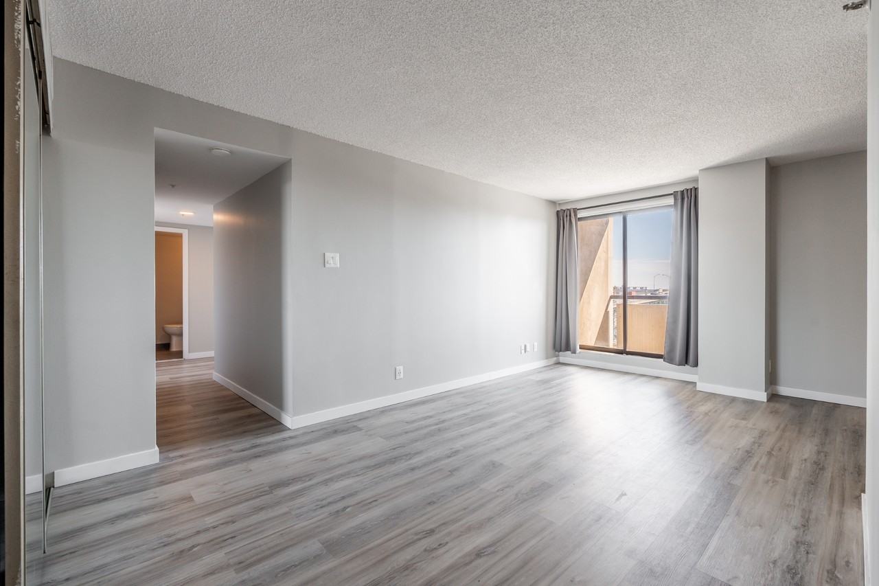 Le Halo - Photo 2 of 50