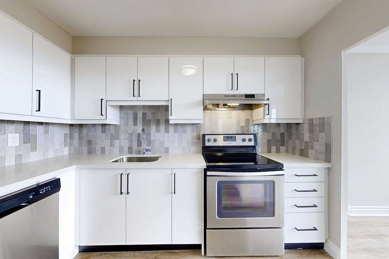 40 & 60 Pleasant Blvd - Photo 7 of 50