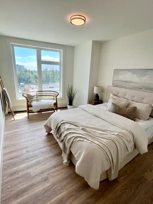 The Rooks of West Bedford - Photo 4 of 12