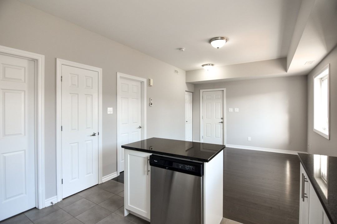 Lake Avenue by Brigil ( Carleton Place ) - Photo 7 of 46