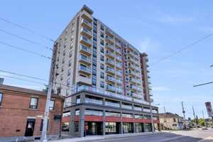 featured image of 220 Cannon St E