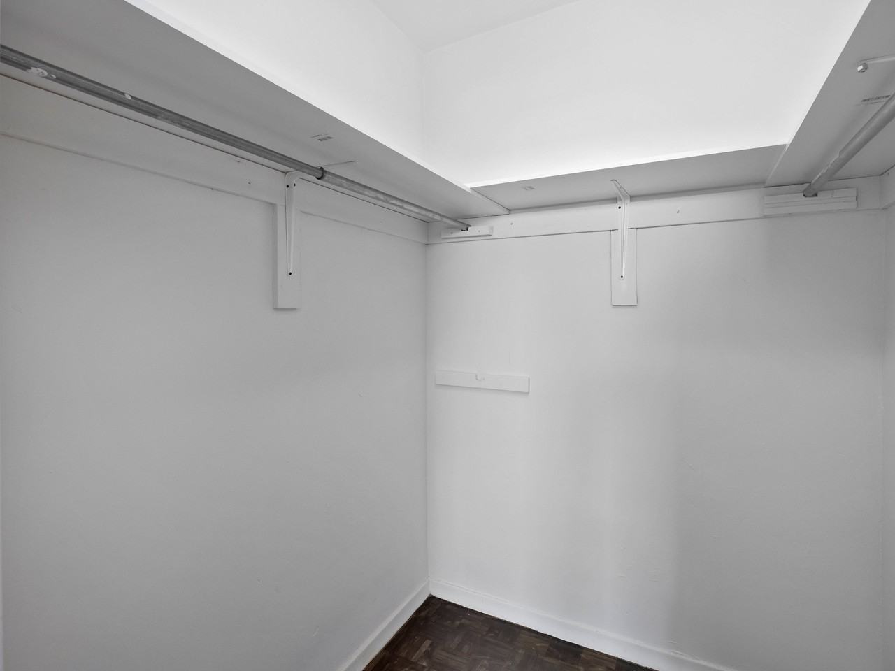 3250 Keele Apartments - Photo 6 of 26