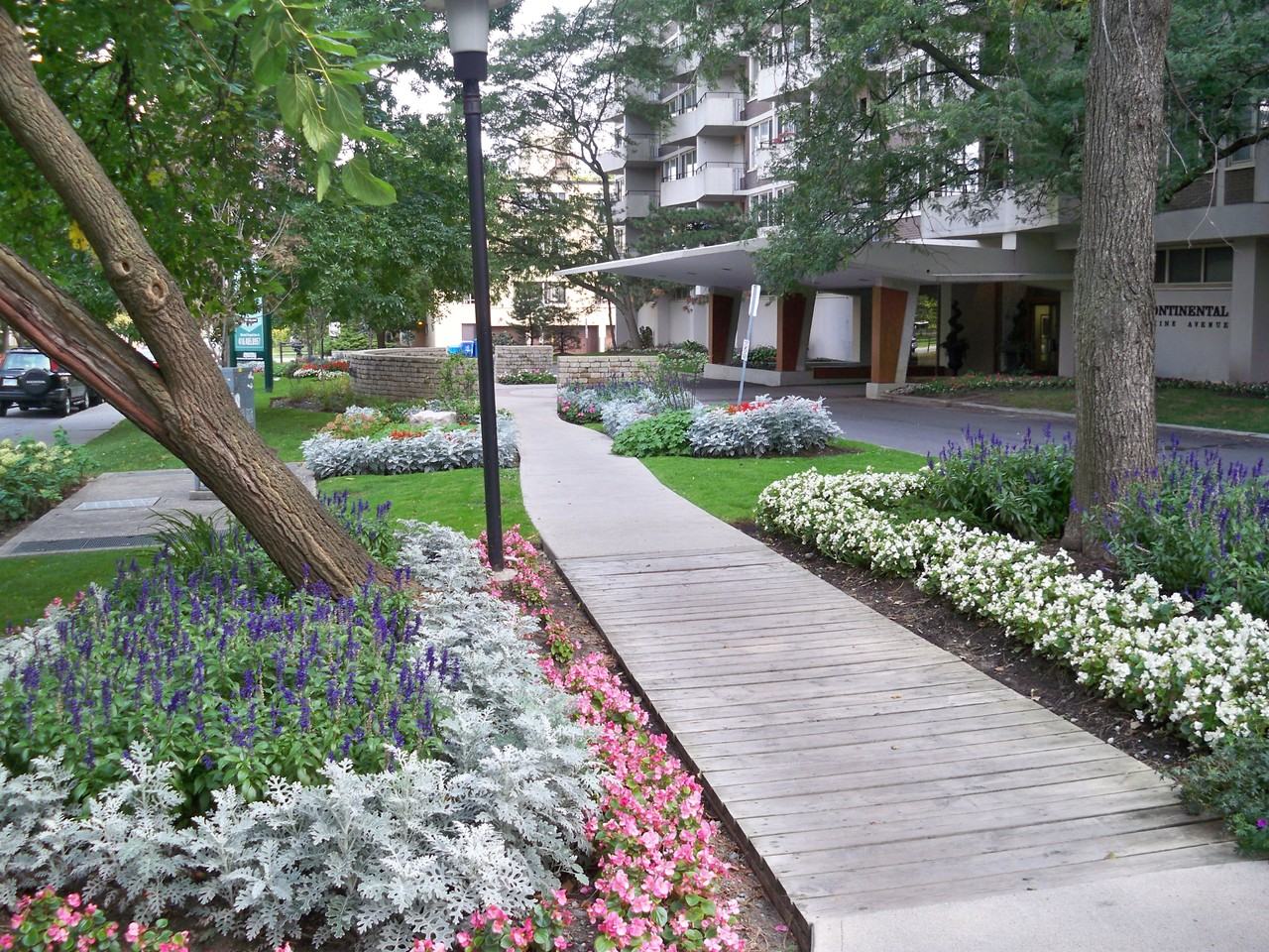 The Continental, Toronto - Photo 2 of 50