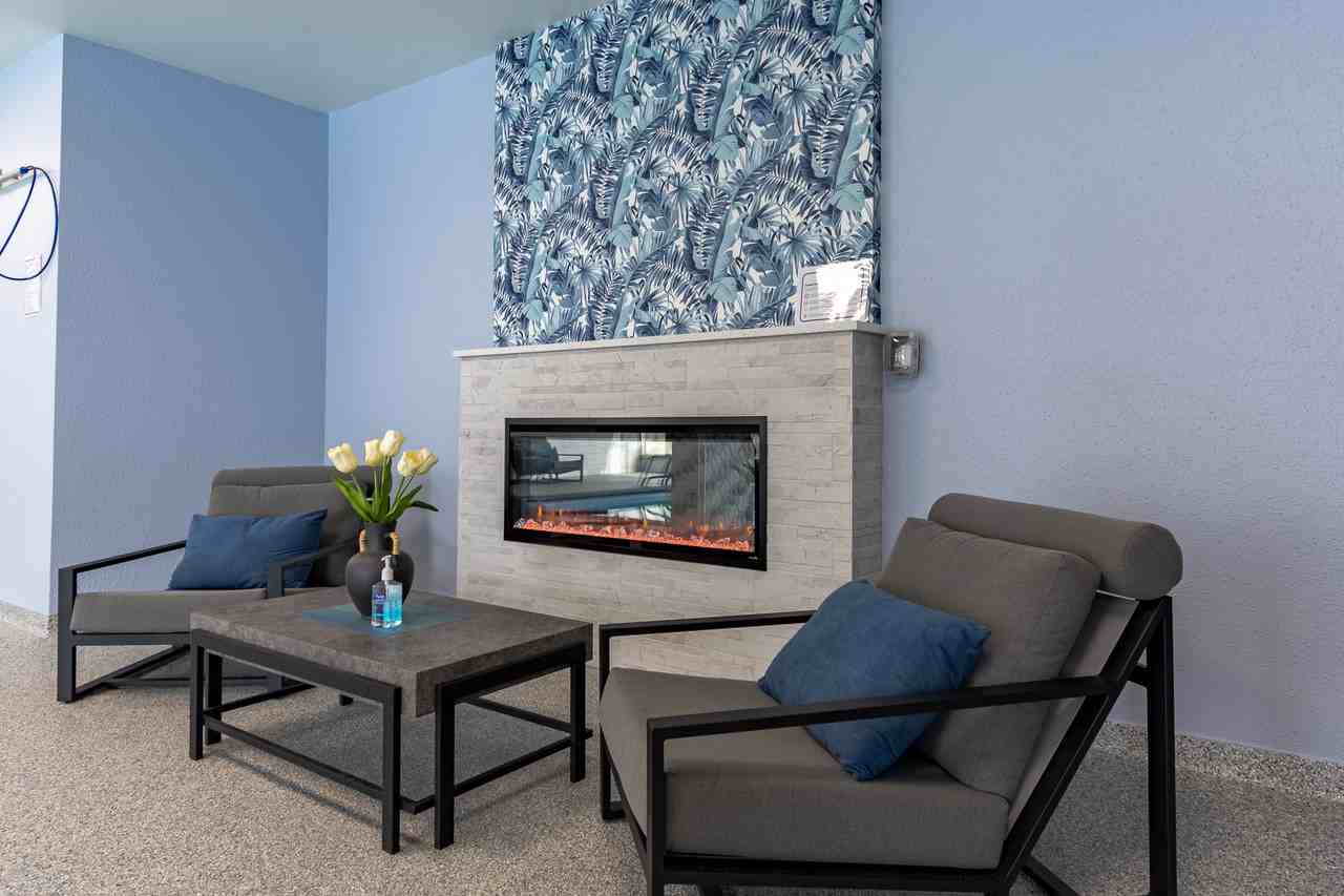 The Mayflower - Photo 6 of 47