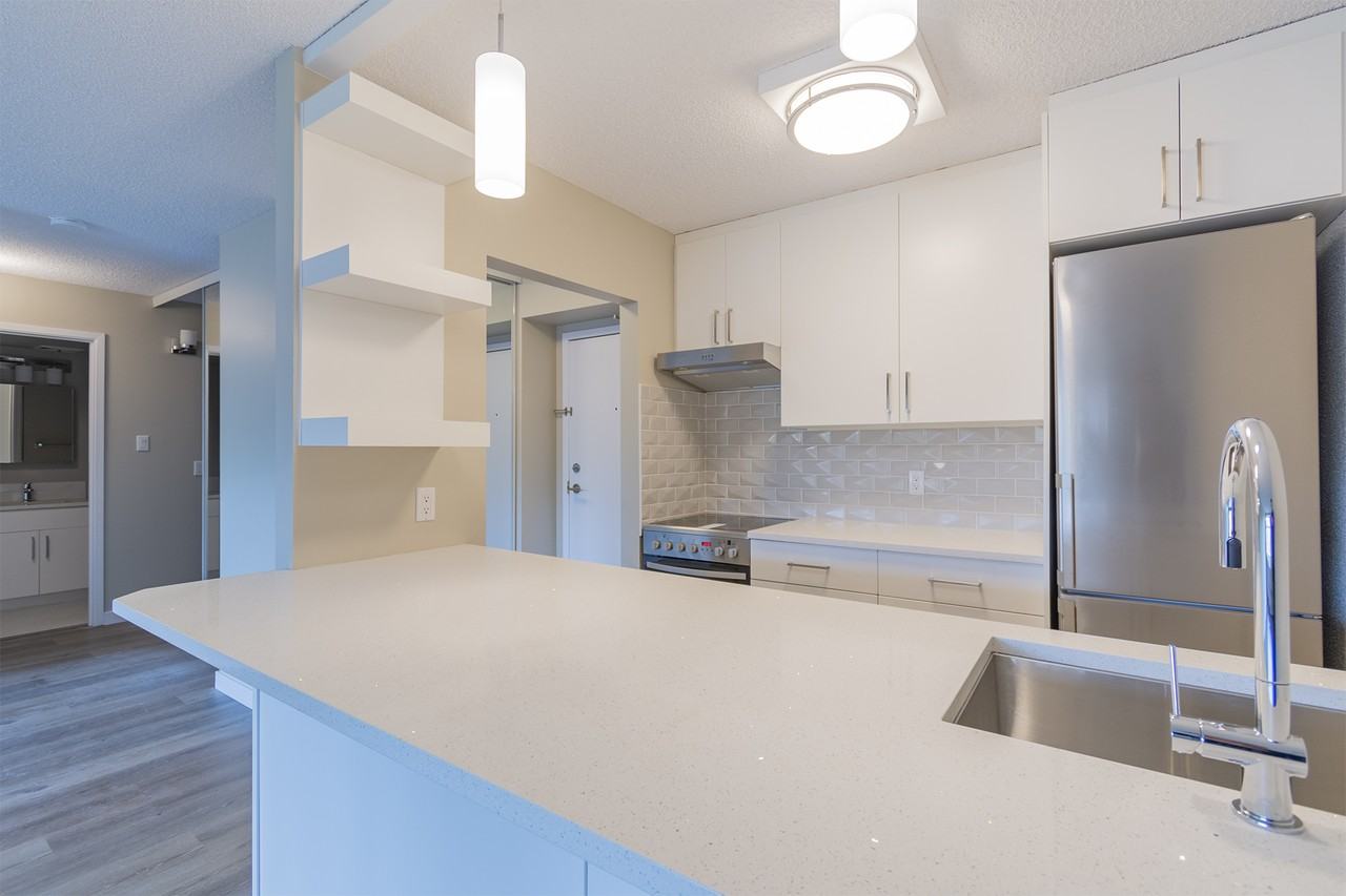 Le Jardin - Photo 6 of 50