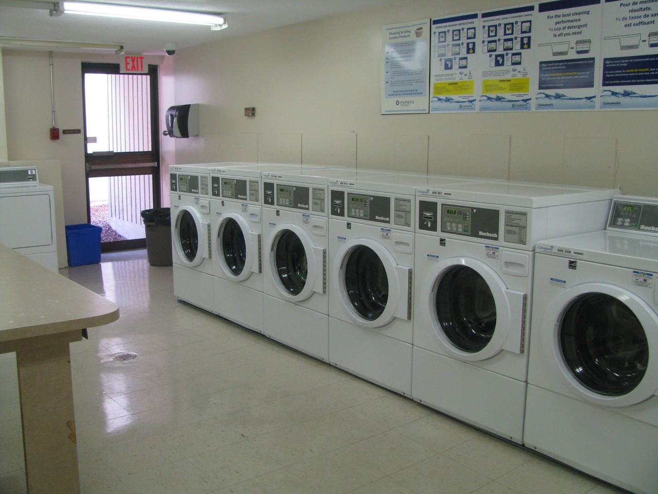 Plaza Towers, Ottawa - Photo 5 of 27