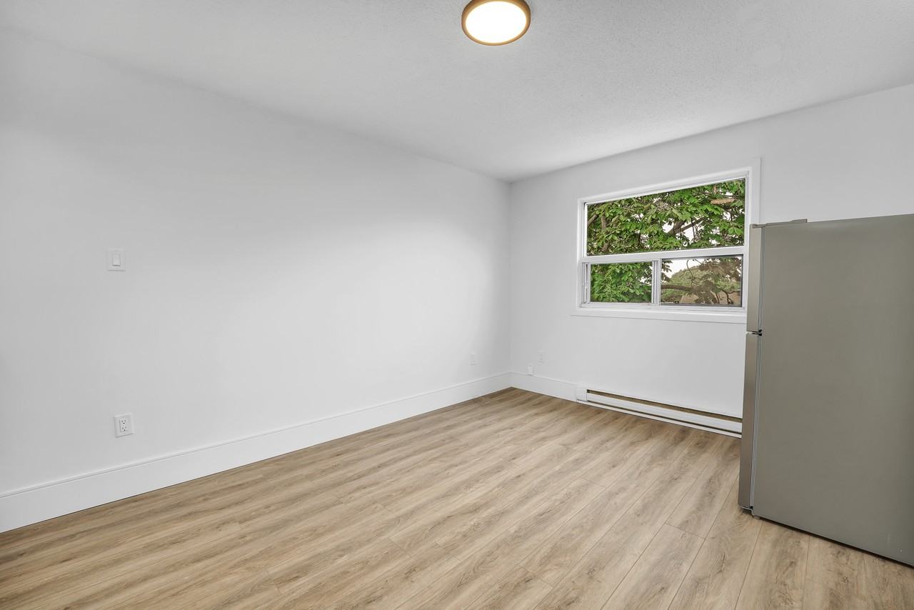 40 Beaty Avenue - Photo 4 of 12