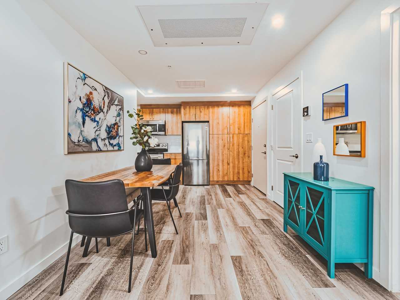 Peak Residences Downtown Edmonton - Photo 6 of 50