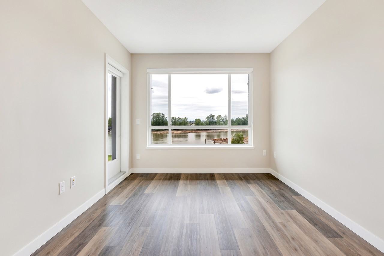 Keel - Photo 5 of 50