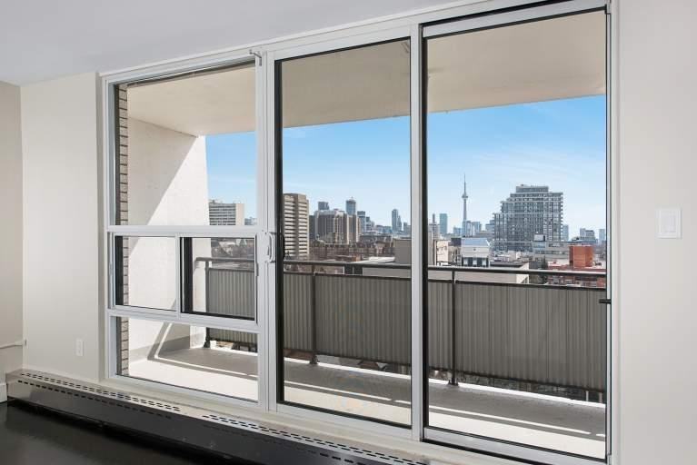 35 Walmer Road - Photo 7 of 14