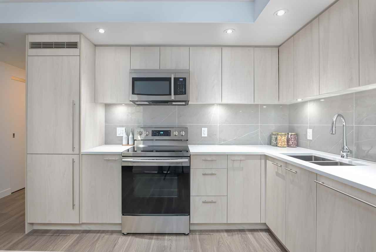 Capilano Residences - Photo 6 of 50