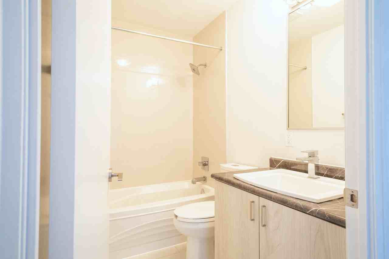 Bloor-Annex Residences - Photo 6 of 50