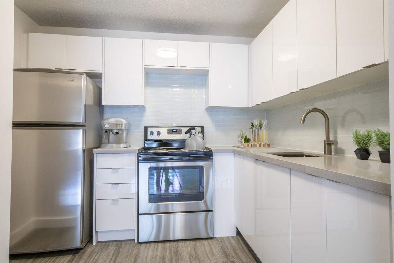 Gerrard Residences - Photo 3 of 50