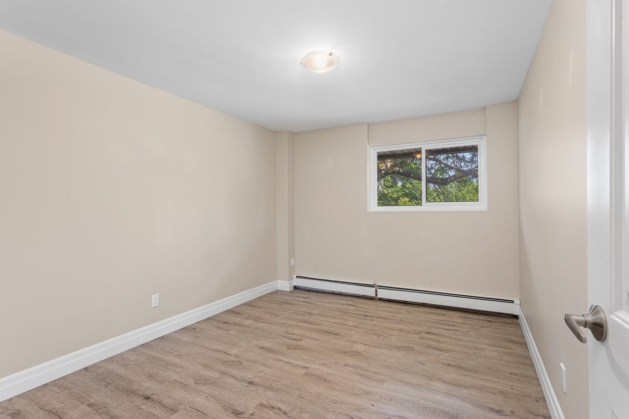 Amherst Village - Photo 6 of 50