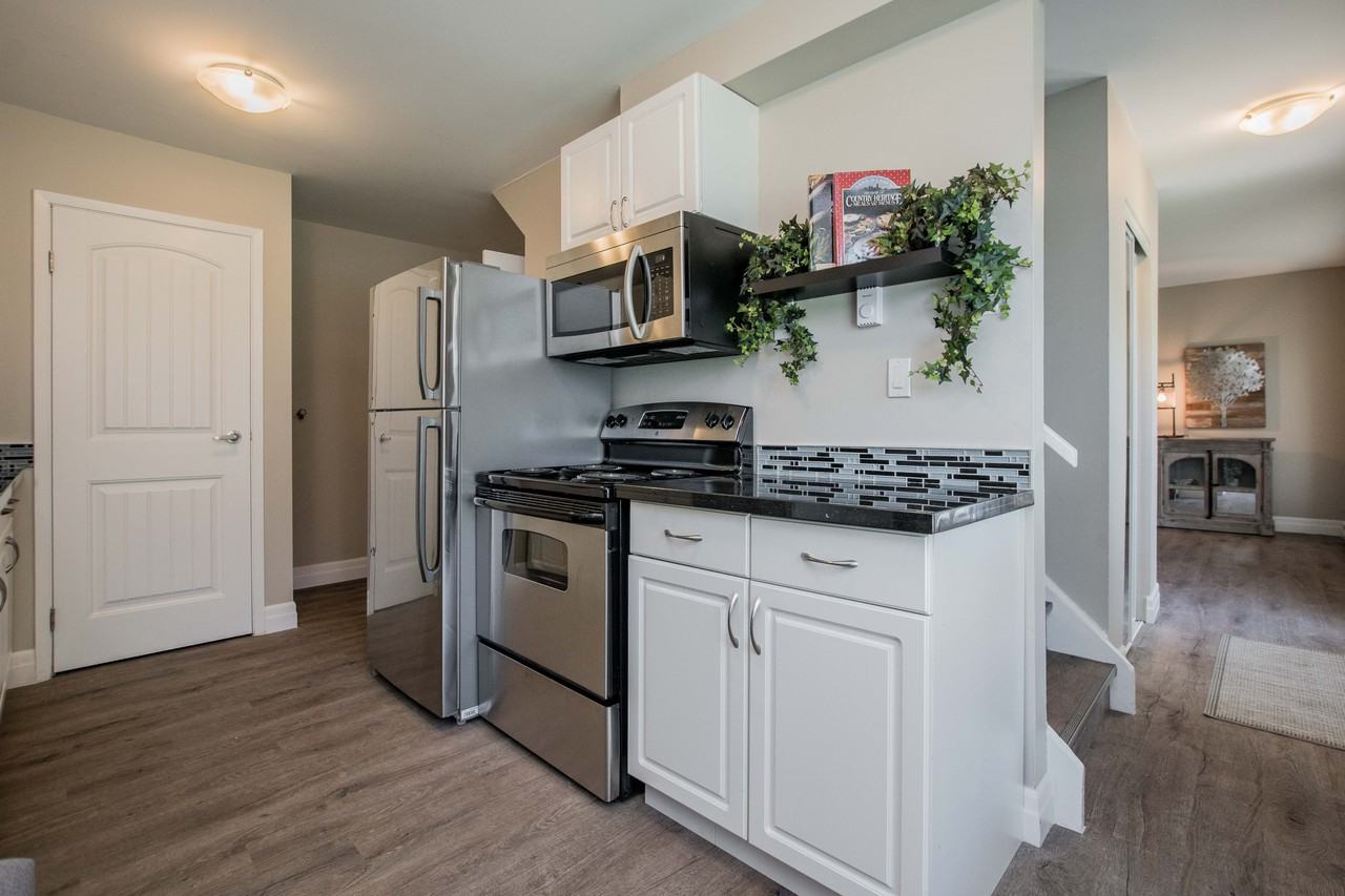 Manitou Village - Photo 6 of 29