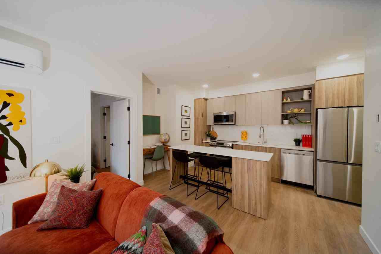 Mission Flats - Photo 4 of 50