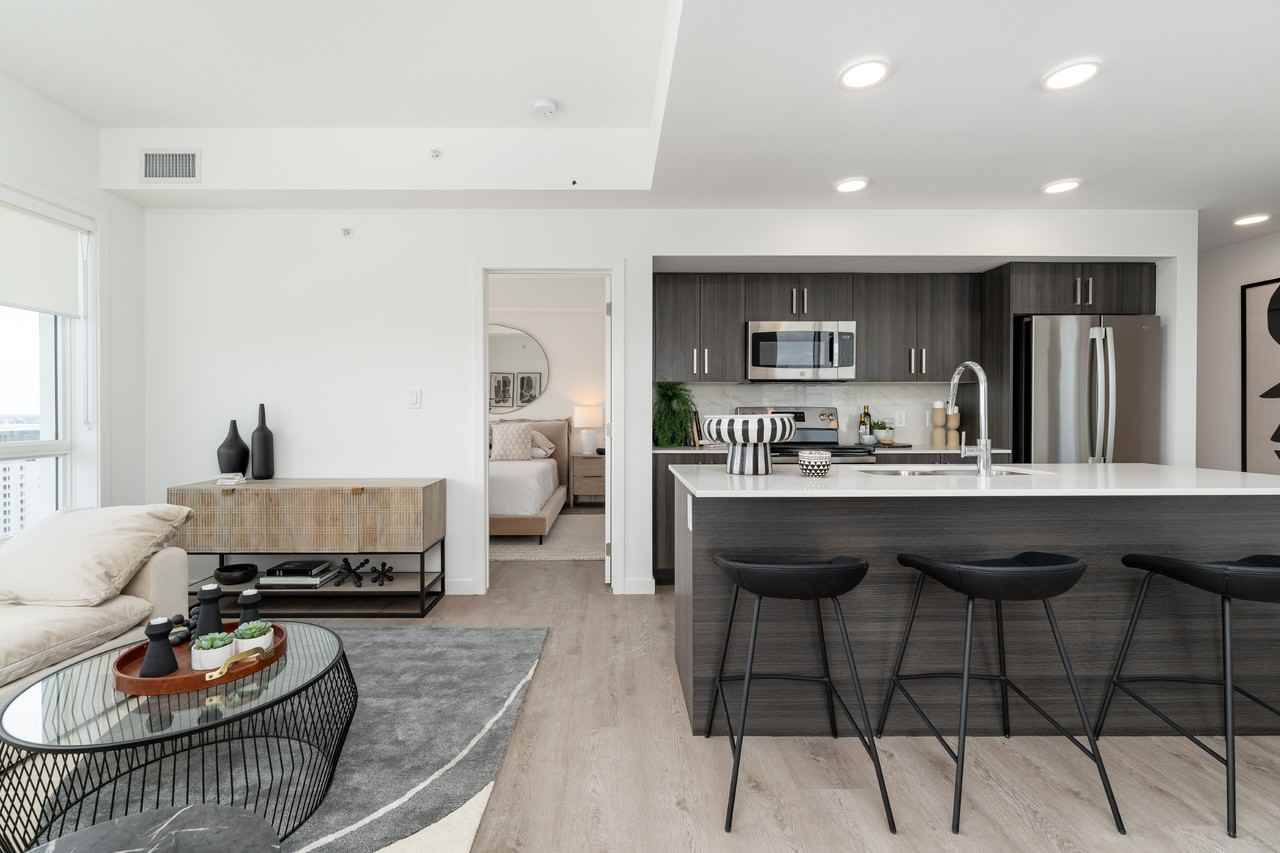 Falcon One - Photo 6 of 50