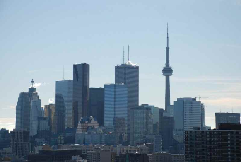 260 Wellesley Street Residences - Photo 4 of 28