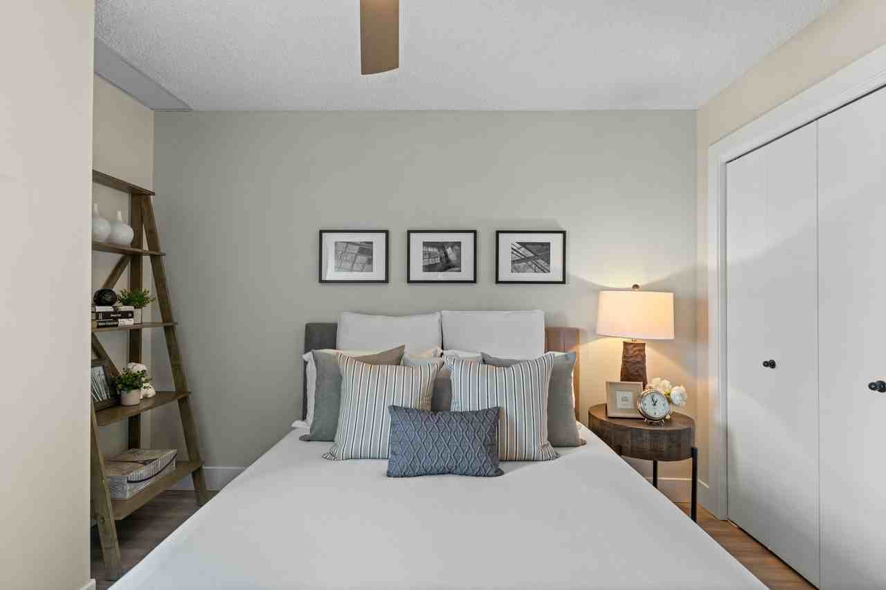 The Churchill Apartments - Photo 6 of 50