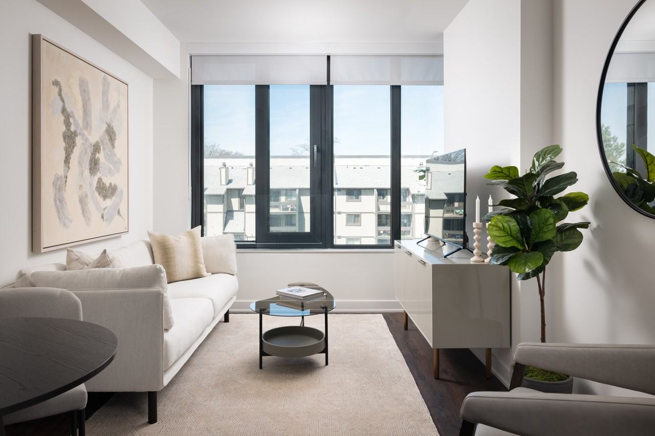 Brightstone - Photo 3 of 19