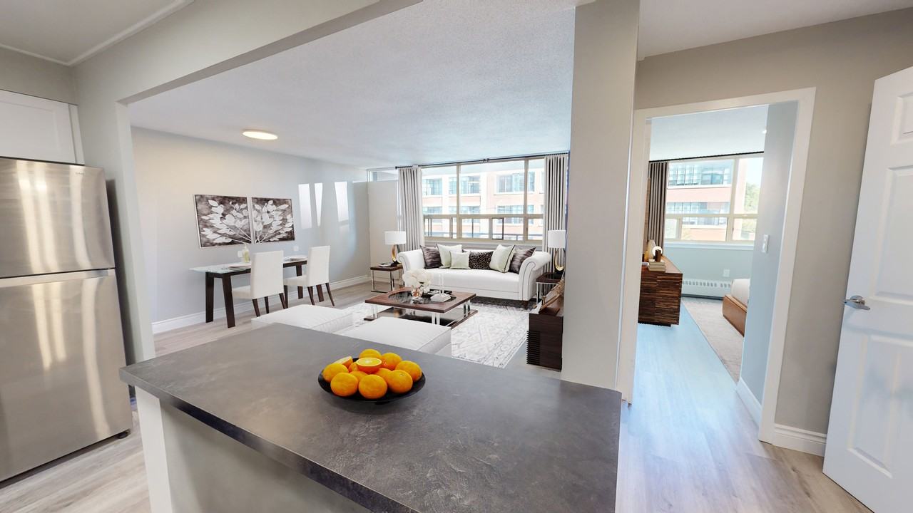 221 Queen Street South - Photo 4 of 17