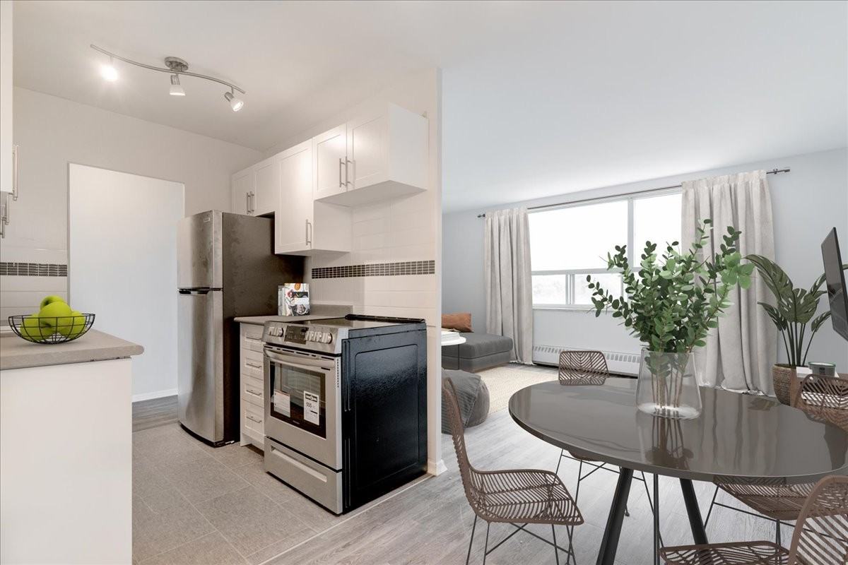 Sheppard Manor Apartments - Photo 6 of 42