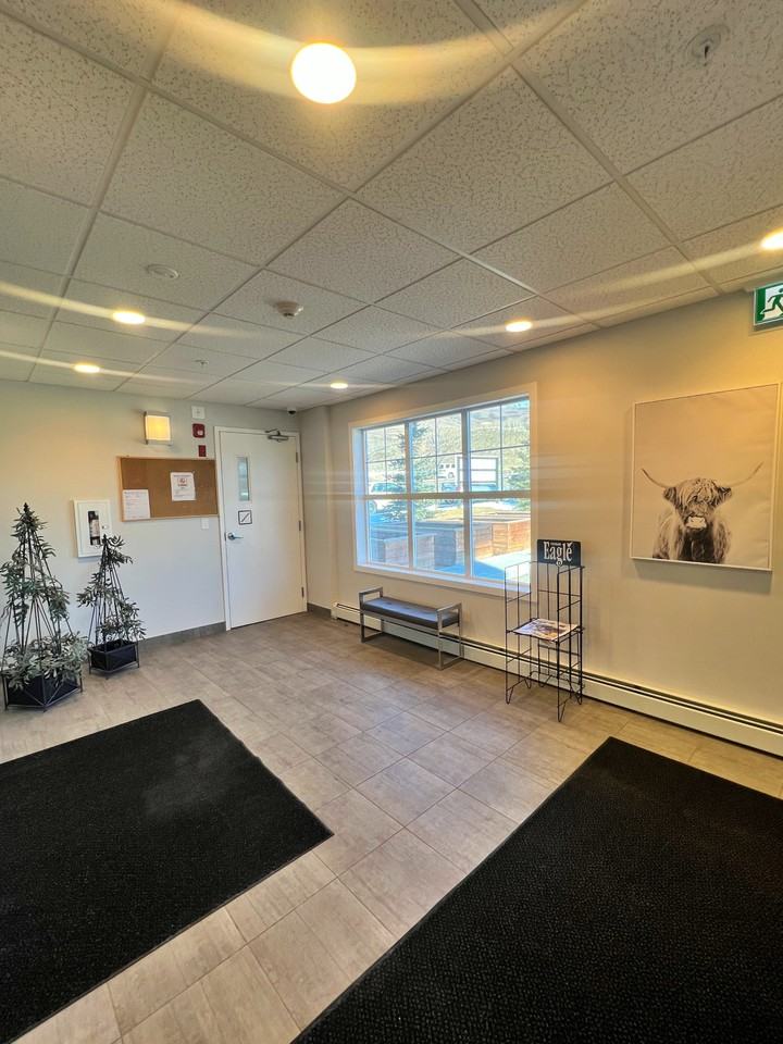 The Milroy - Photo 3 of 21