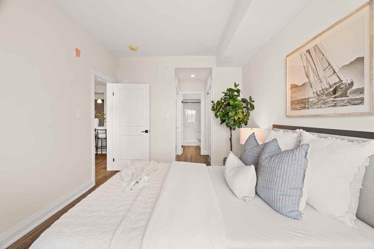 Sunningdale Heights - Photo 2 of 50