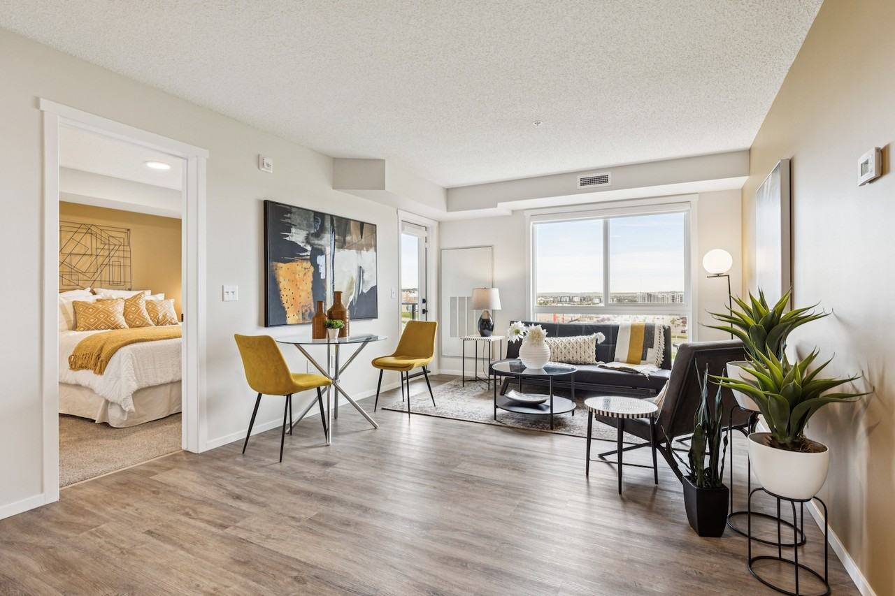 Emerald Sky - Photo 4 of 50