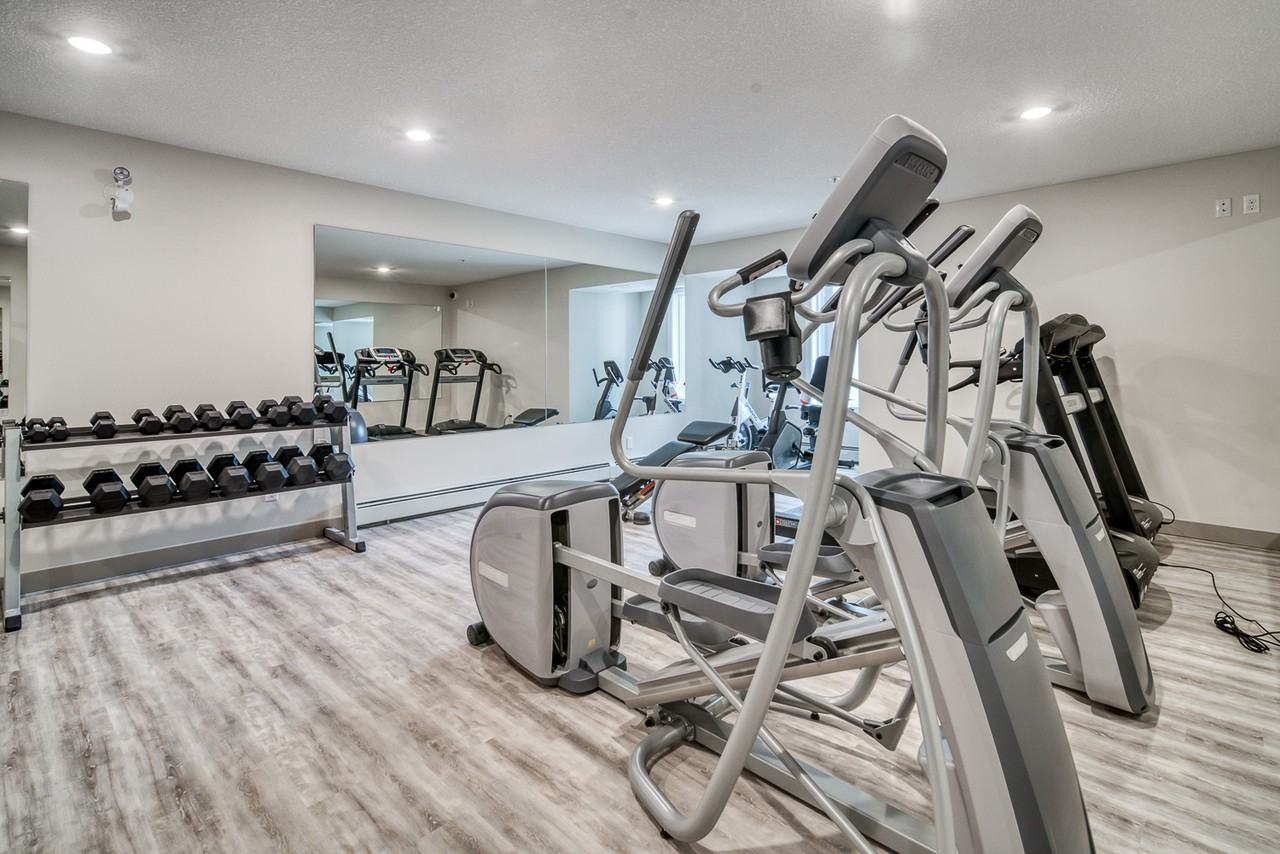 Skyview Place - Photo 5 of 50