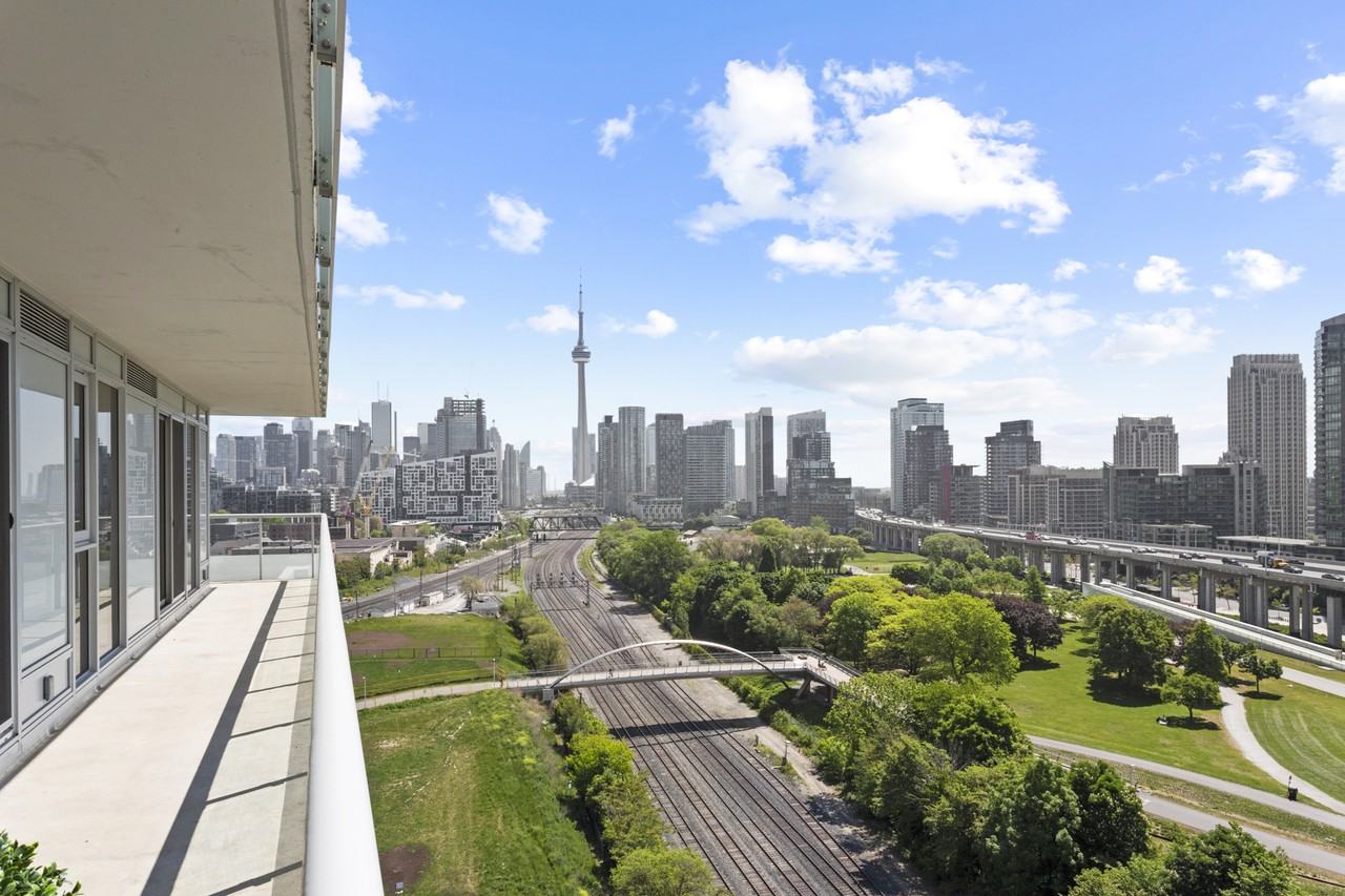 Novus - Photo 5 of 39