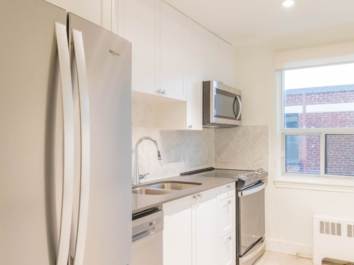 2402-2404-2406 & 3015-3017 Queen Street East - Photo 7 of 13