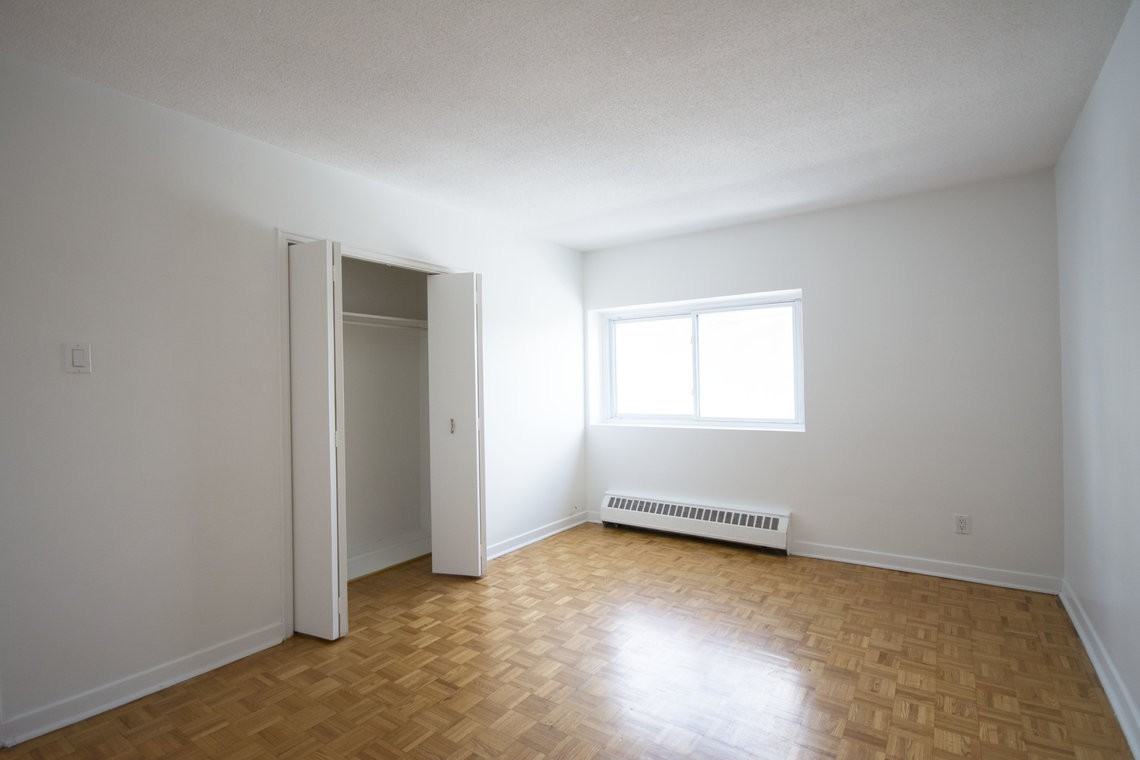 60 Daly Avenue - Photo 7 of 26