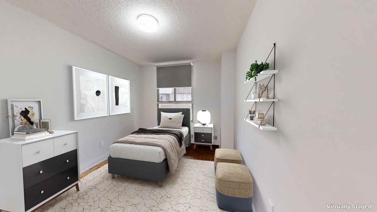 5000 Jane St - Photo 4 of 16