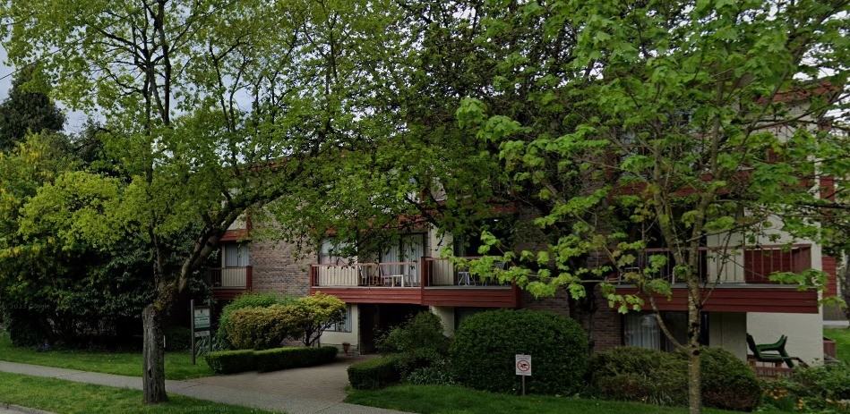 Pine Manor - Photo 3 of 50