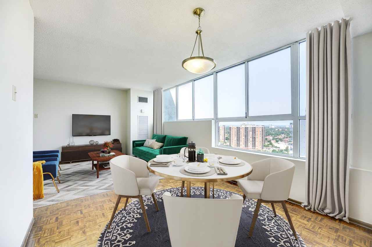 220 Steeles Avenue West - Photo 6 of 50