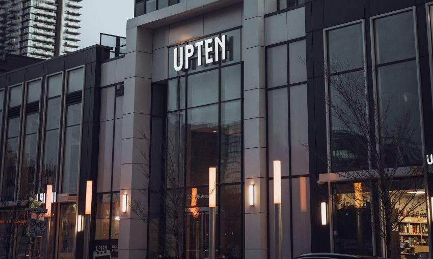 UPTEN Apartment - Photo 4 of 50