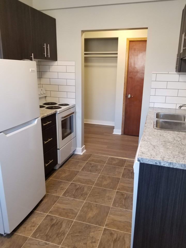 53 Carlton - Photo 3 of 7