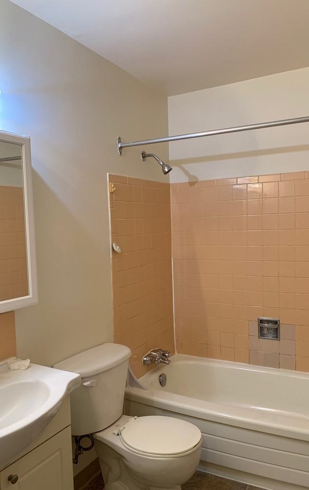 260 Talbot - Photo 5 of 10