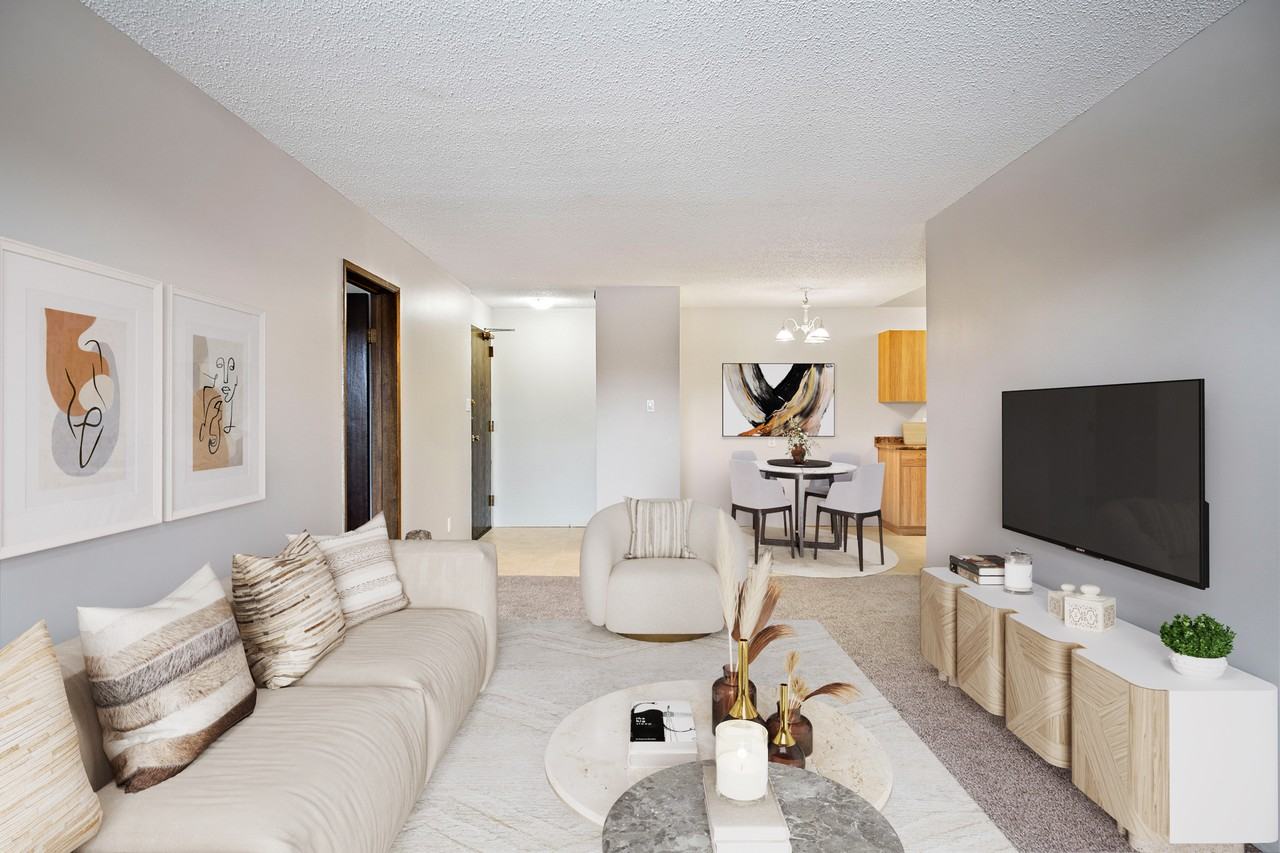 Fairway Gardens - Photo 2 of 50