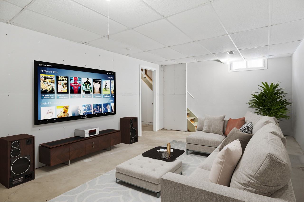 Fairway Gardens - Photo 3 of 50