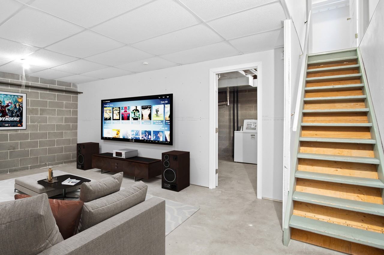 Fairway Gardens - Photo 5 of 50