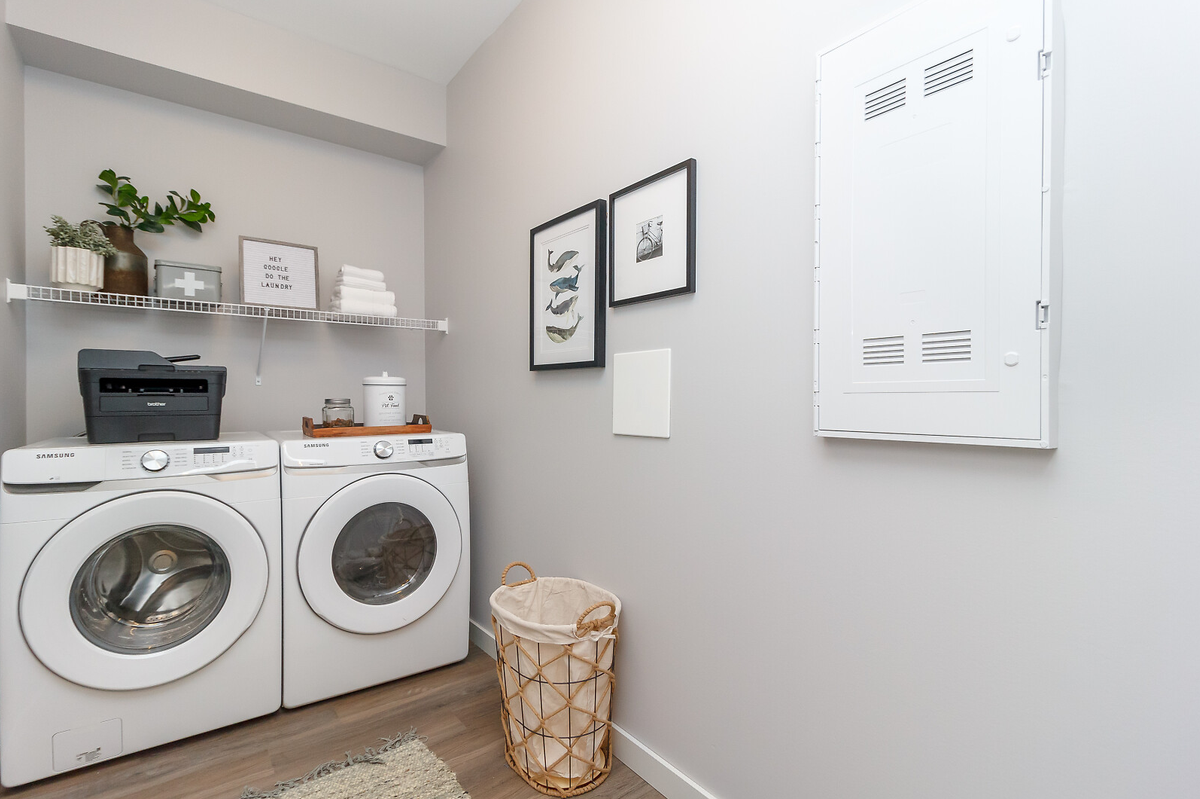 Bluestone - Photo 6 of 13