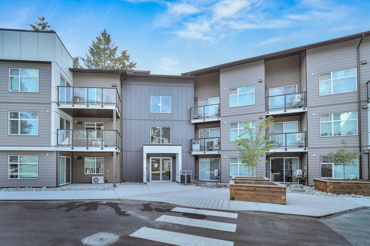 Cascades Residences - Photo 4 of 20