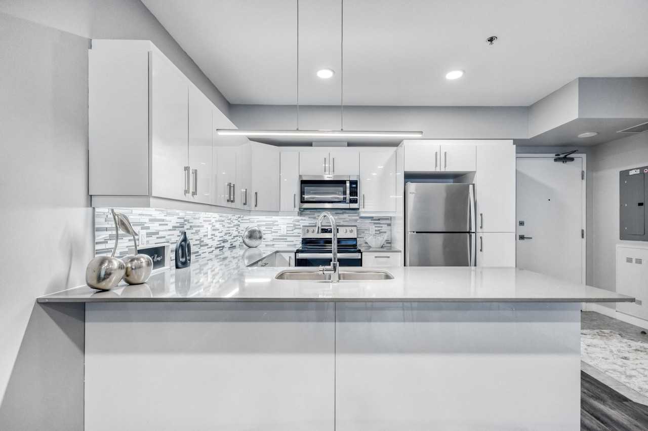 Bella Vista - Photo 5 of 44