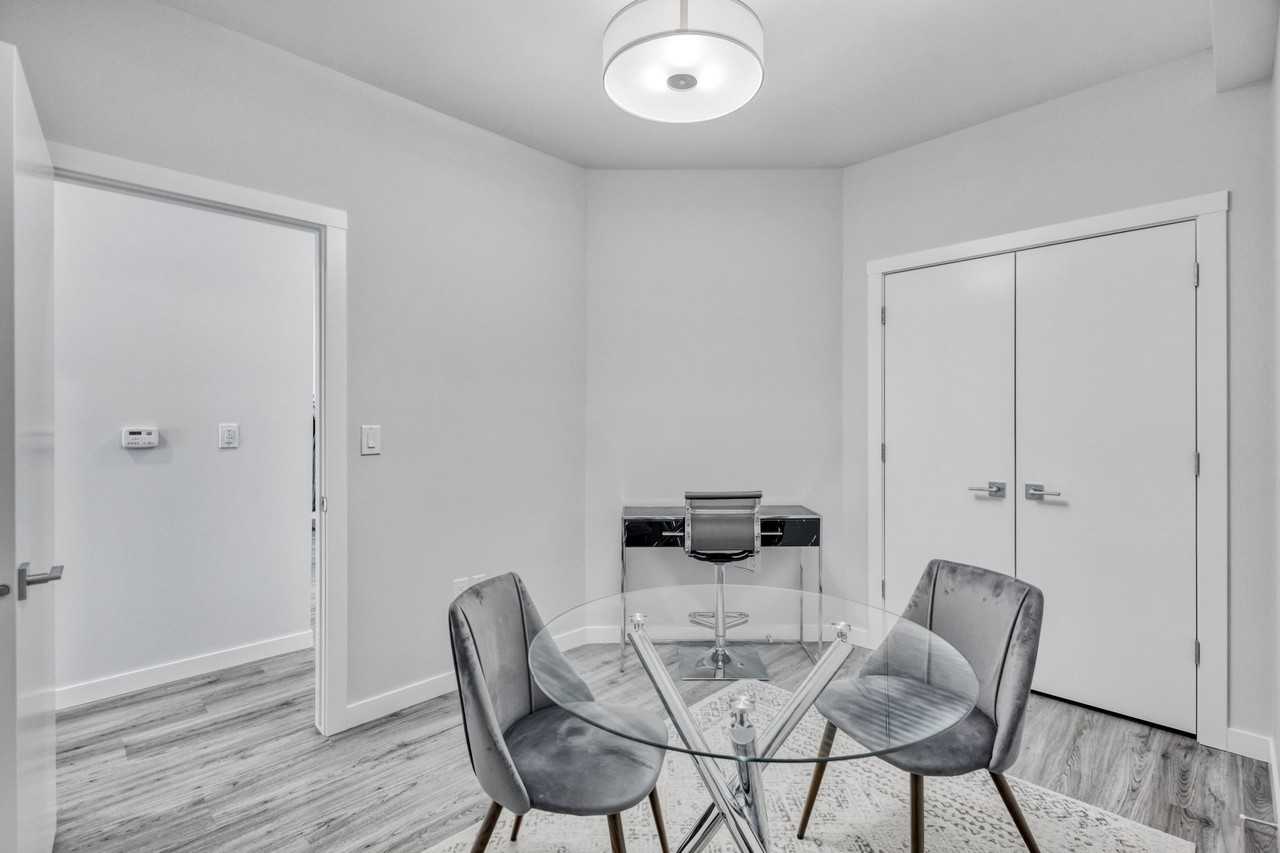 1033 Autumnwood Drive - Photo 7 of 28