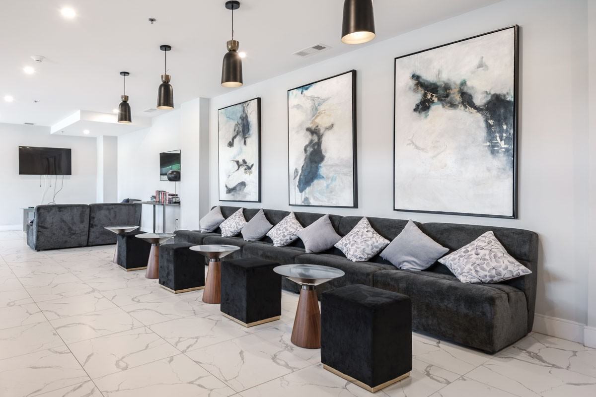 The Sterling Bedford Apartments - Photo 5 of 13