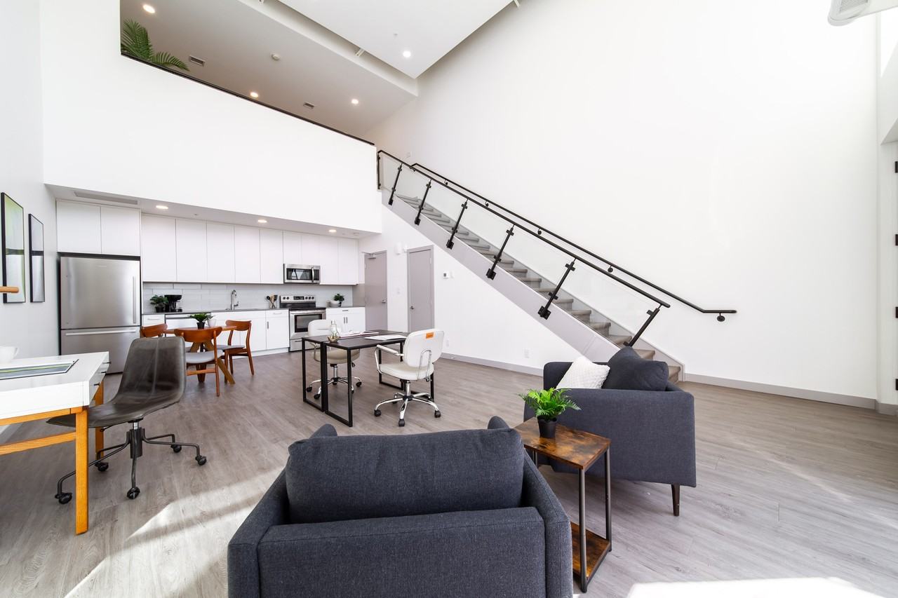 North Point Live-Work Lofts - Photo 4 of 31