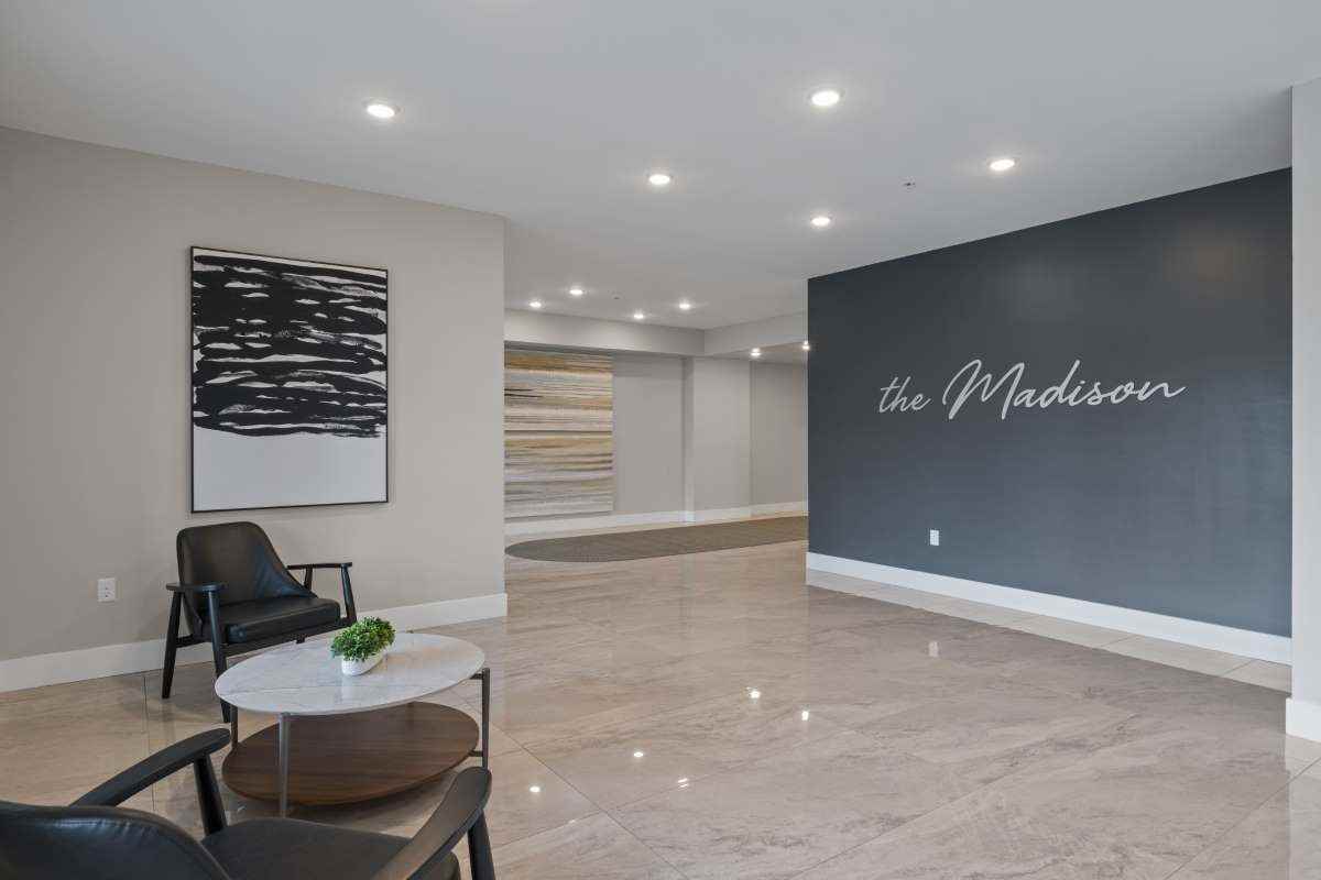 The Madison Bedford Apartments - Photo 5 of 13