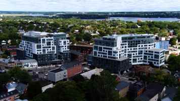 featured image of 333 University Ave